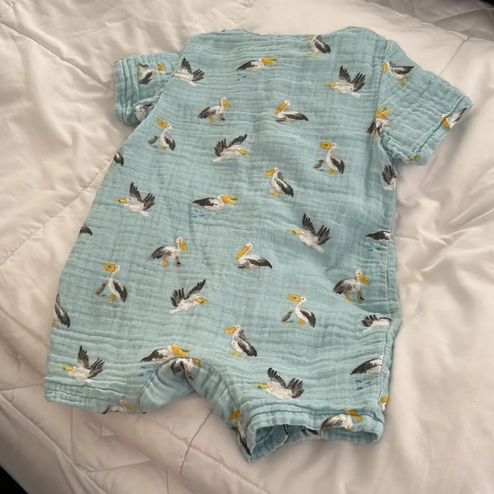 Angel Dear Pelican Henley Romper - Picture 5 of 5